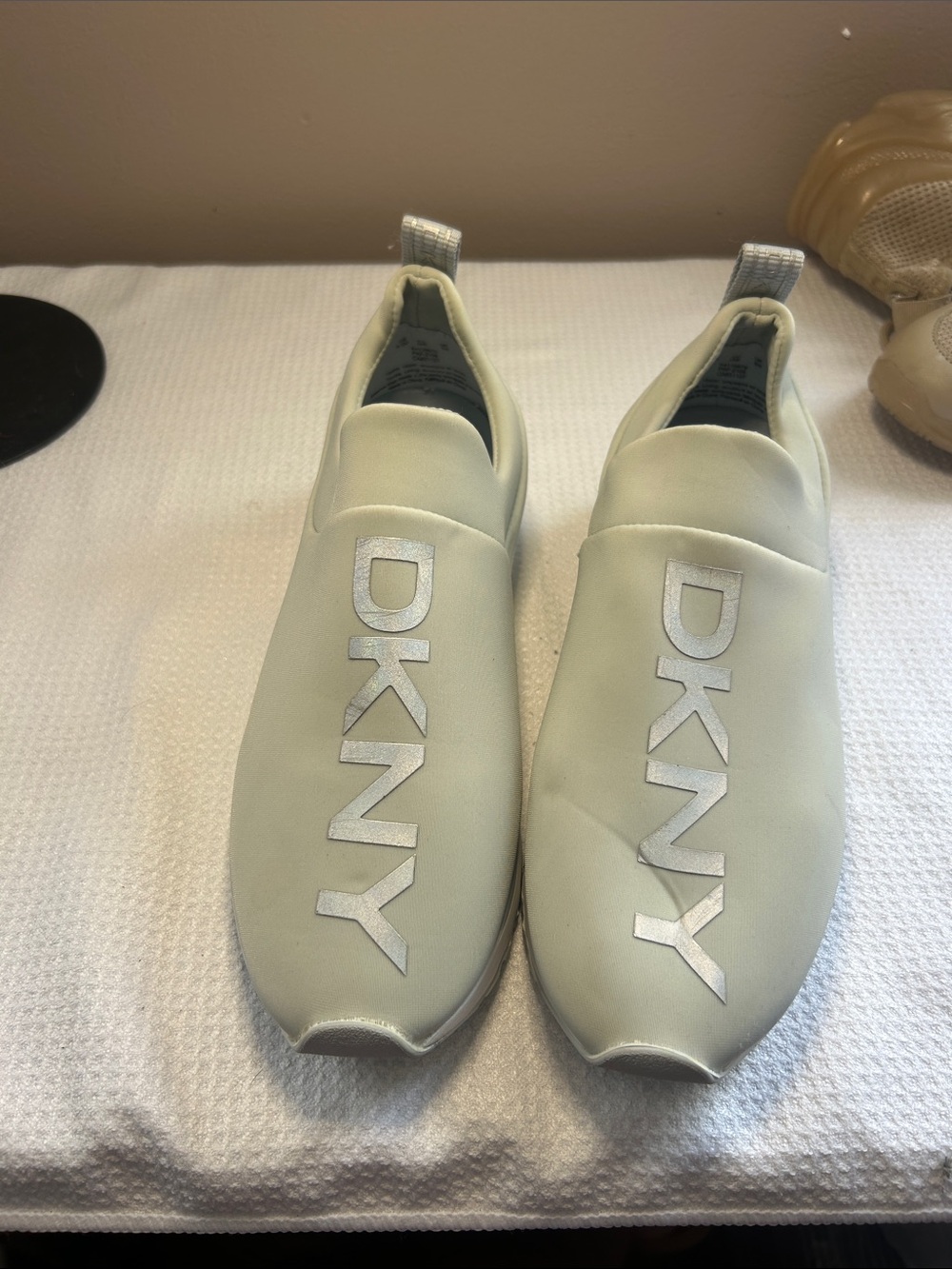 DKNY Light Cream/Gray Slip-On Logo Sneakers